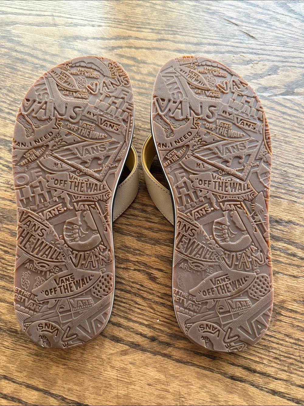 NWOT VANS Nexpa Synthetic Men’s Sandal Flip Flops Size 11